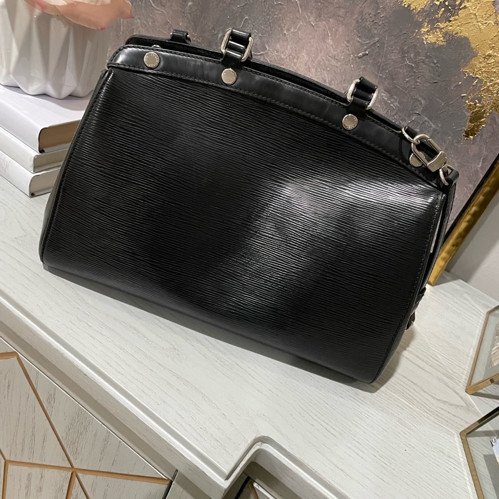 Louis Vuitton Hand bag